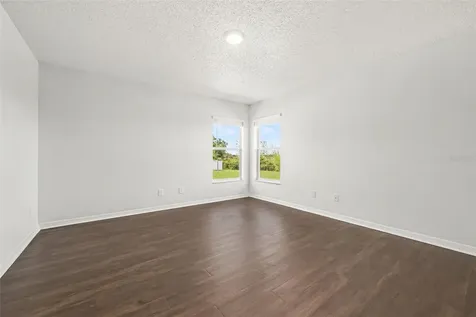 1011 Bluegrass Drive Groveland FL 34736