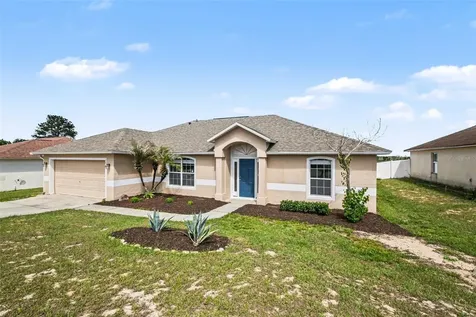 1011 Bluegrass Drive Groveland FL 34736