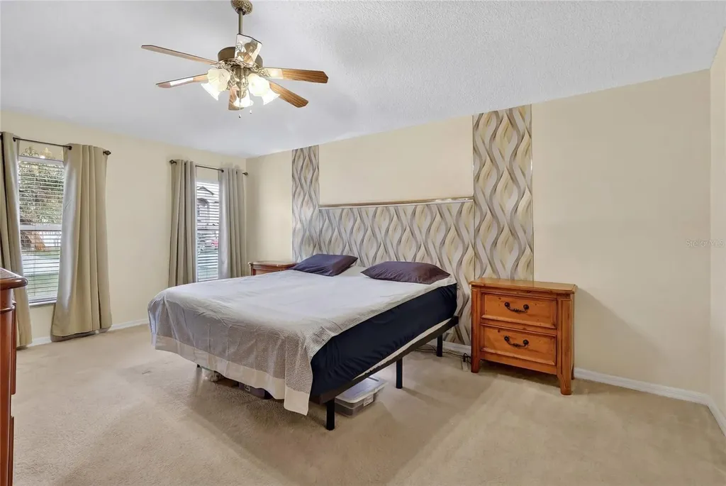 1912 Lakeview Place Kissimmee FL 34759