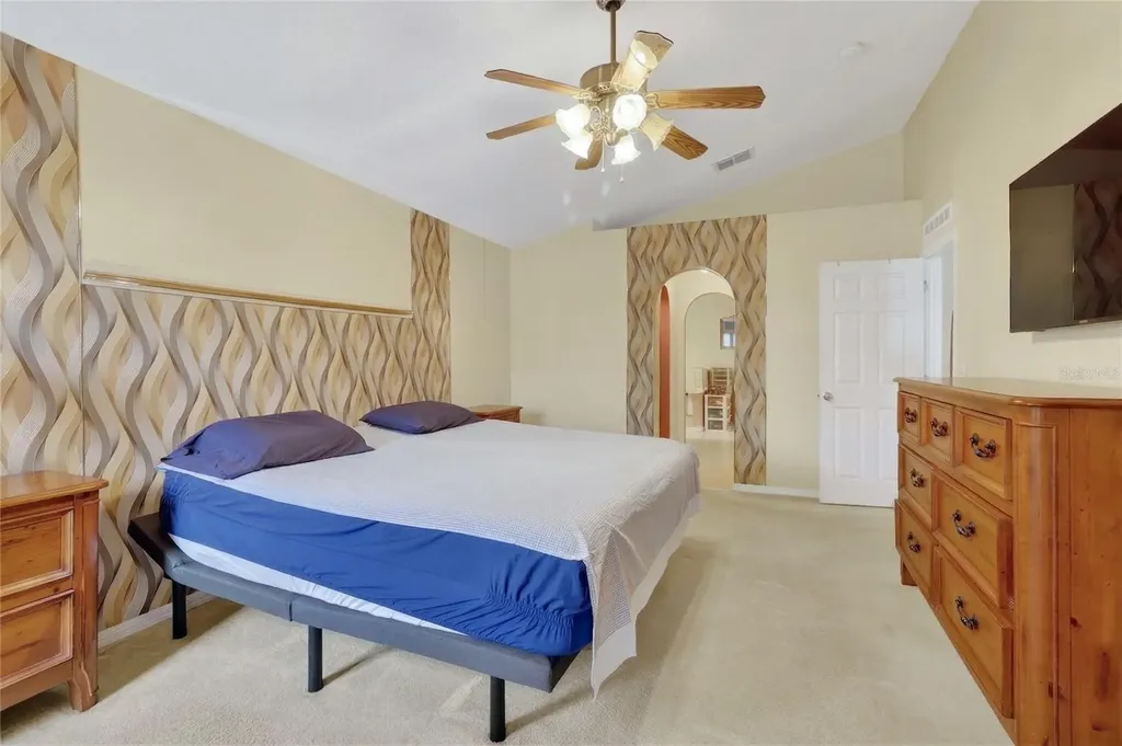 1912 Lakeview Place Kissimmee FL 34759