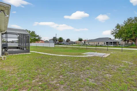 1912 Lakeview Place Kissimmee FL 34759