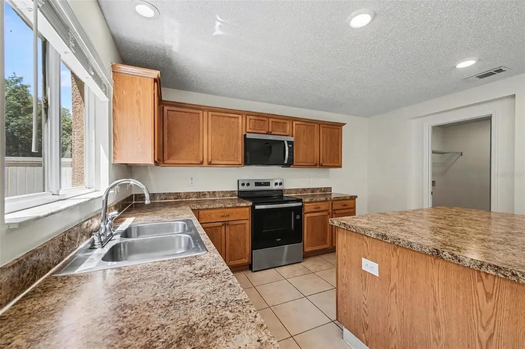 16832 Gold Star Court Clermont FL 34714