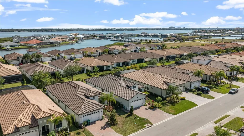 2121 6th Street E Palmetto FL 34221
