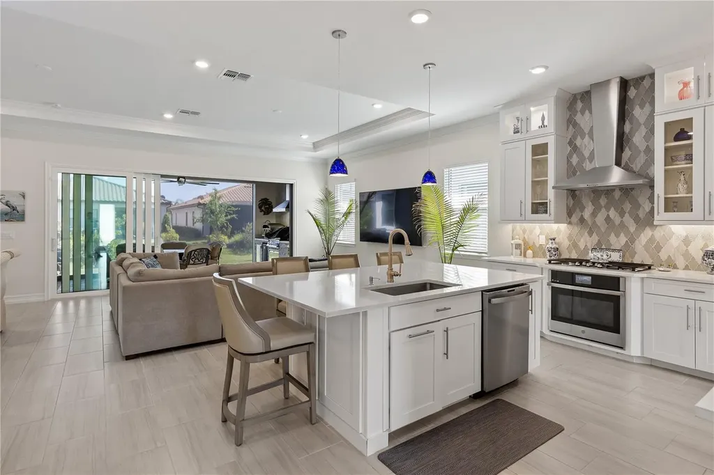 2121 6th Street E Palmetto FL 34221