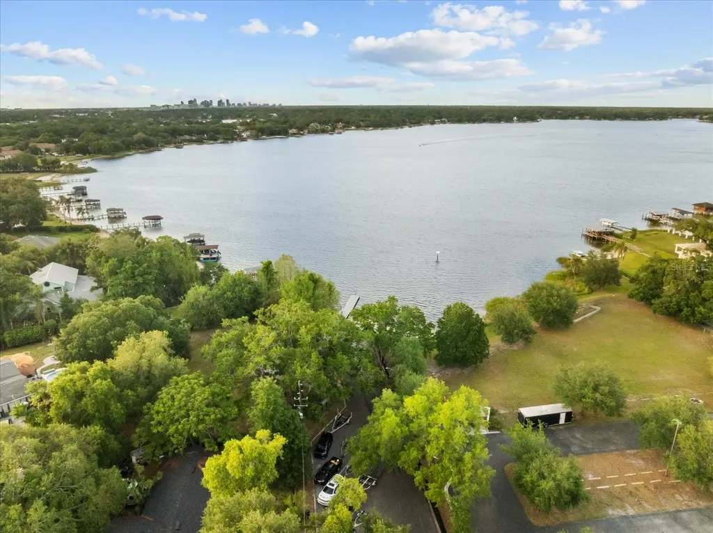 5637 Marinell Drive Orlando FL 32809