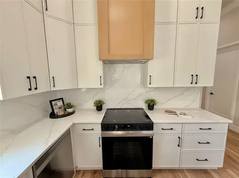 5637 Marinell Drive Orlando FL 32809