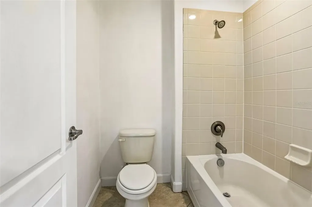 19417 Paddock View Drive Tampa FL 33647