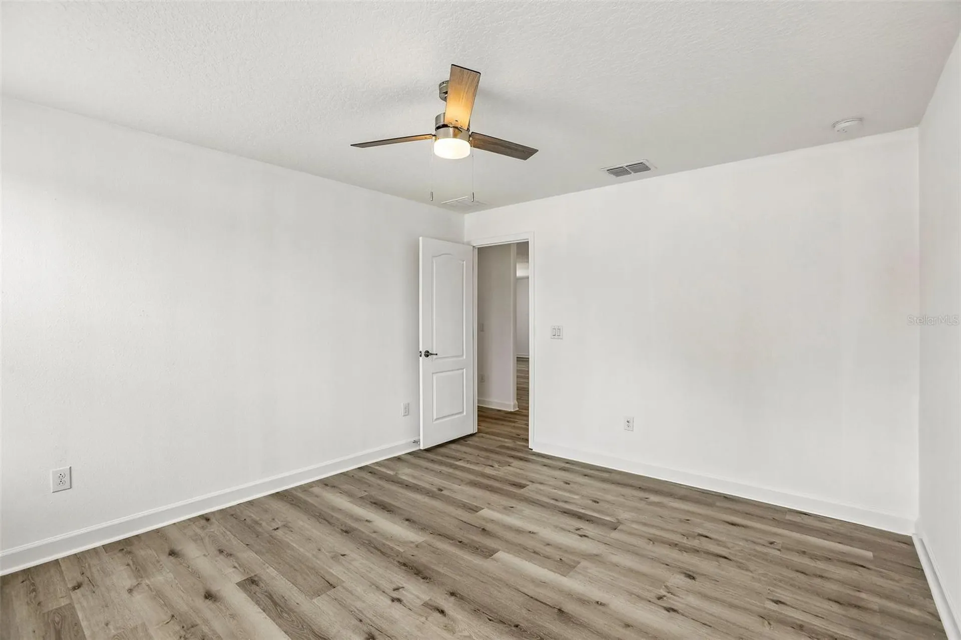 19417 Paddock View Drive Tampa FL 33647