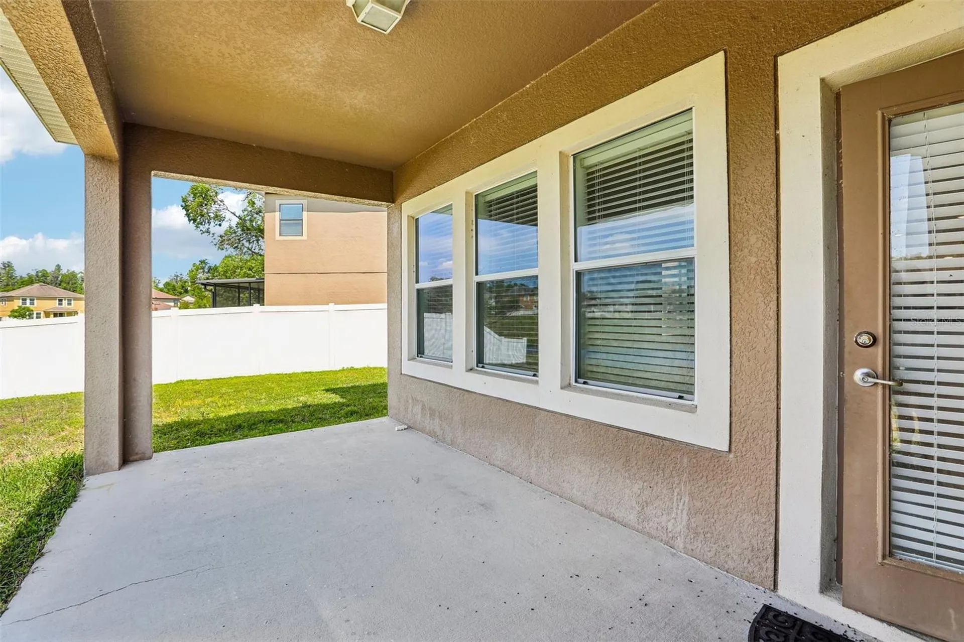 19417 Paddock View Drive Tampa FL 33647