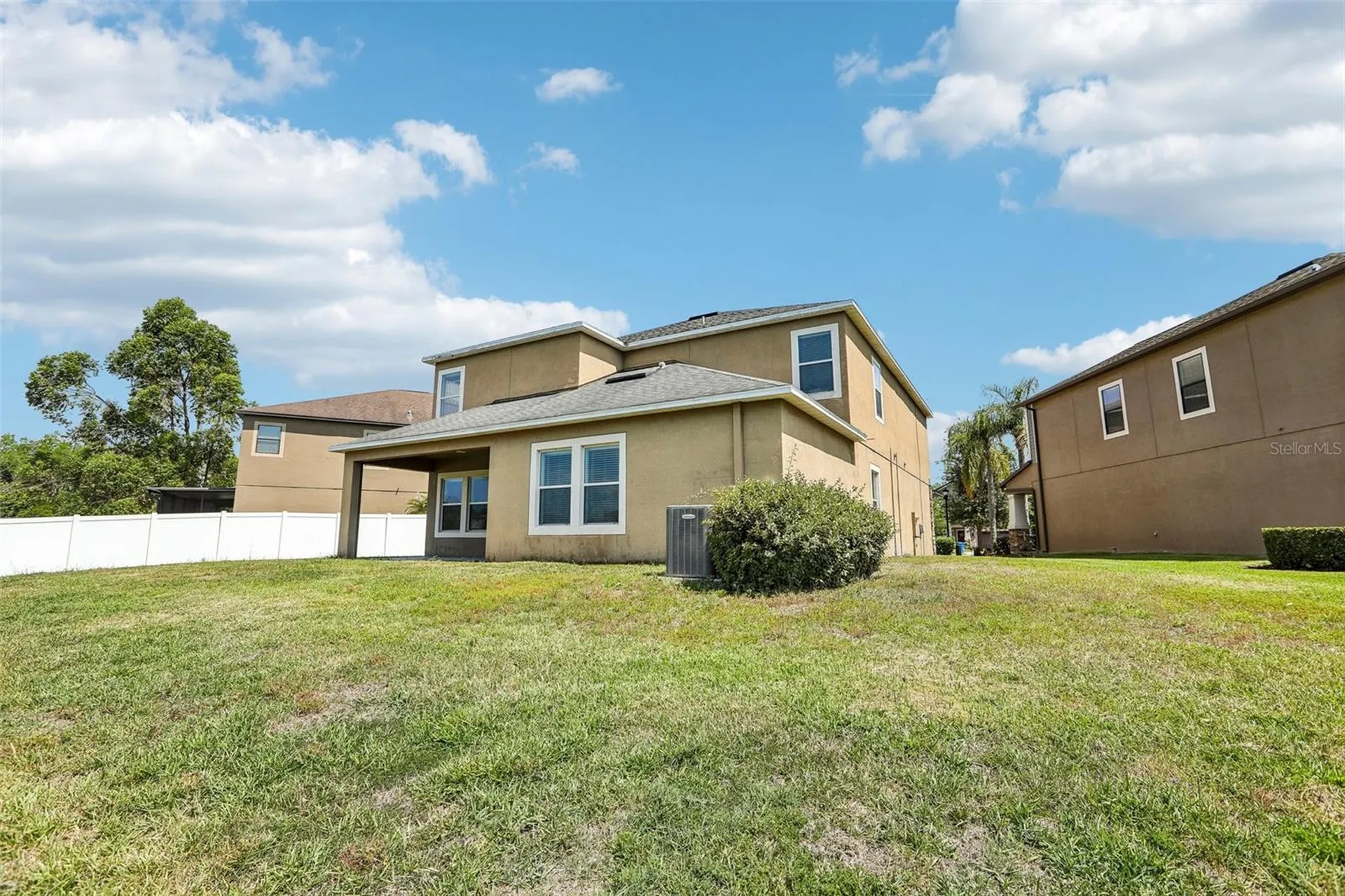 19417 Paddock View Drive Tampa FL 33647