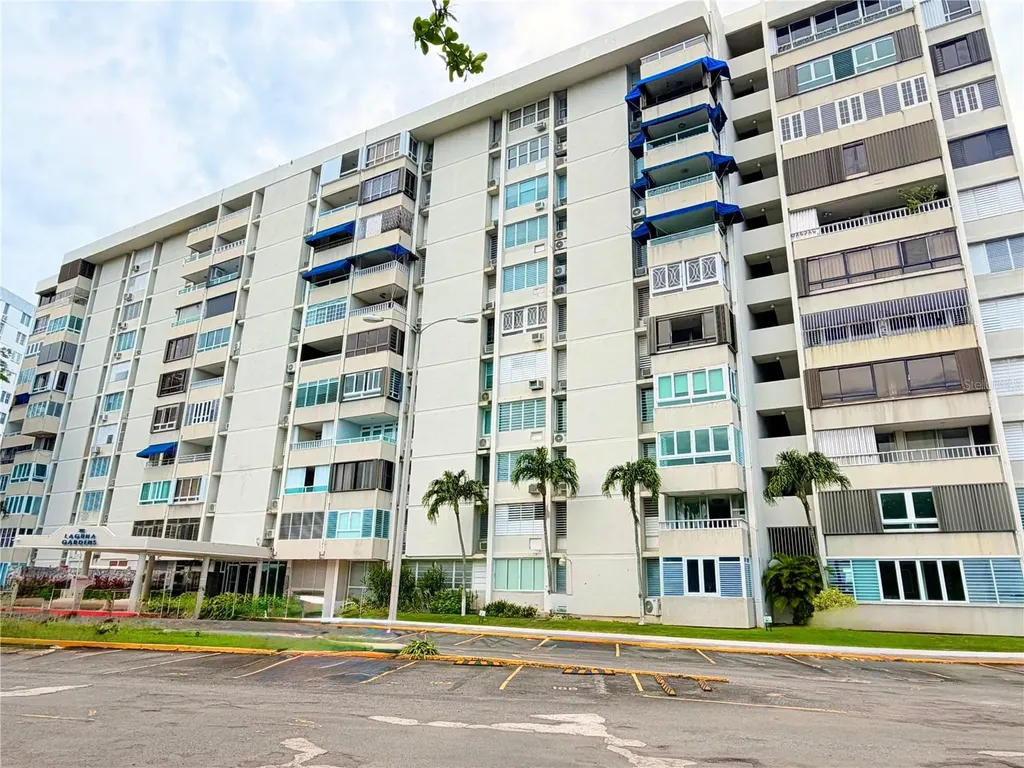 Cond. Laguna Gardens 2 Ave Laguna Carolina PR 00979