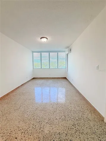 Cond. Laguna Gardens 2 Ave Laguna Carolina PR 00979