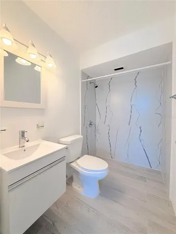 Cond. Laguna Gardens 2 Ave Laguna Carolina PR 00979
