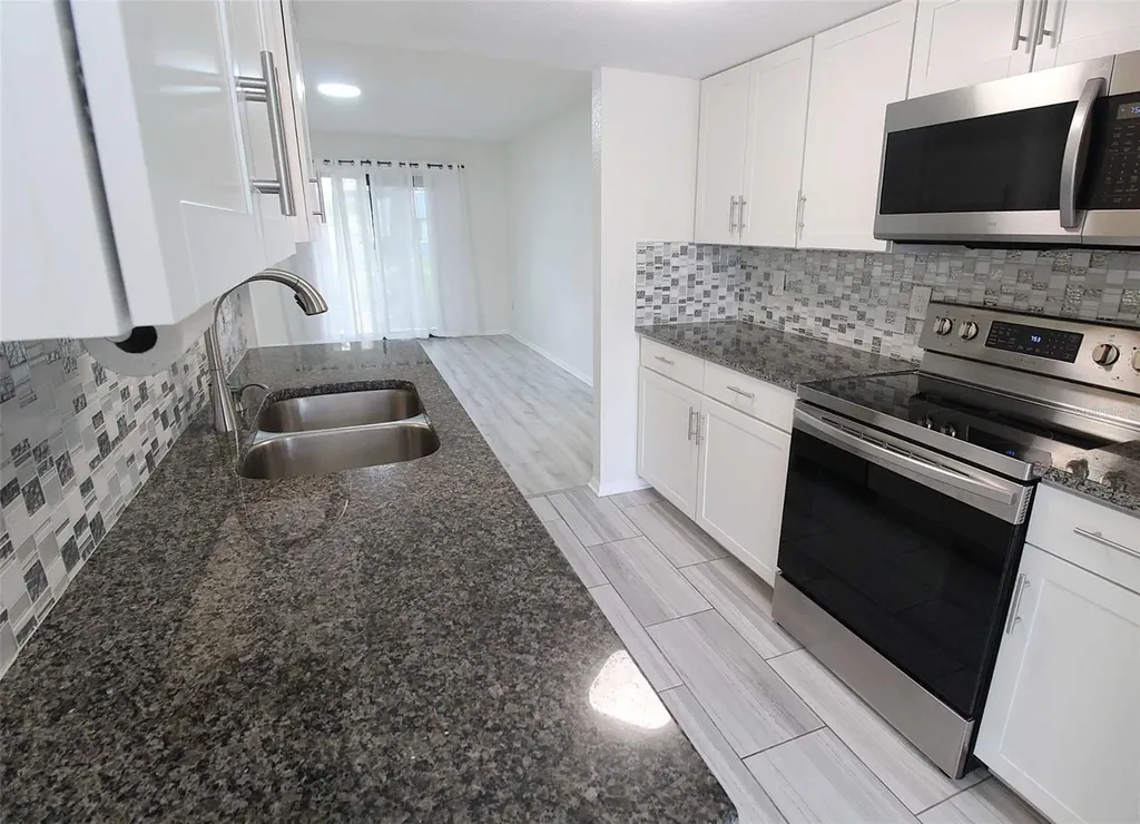 5310 26th Street W Bradenton FL 34207