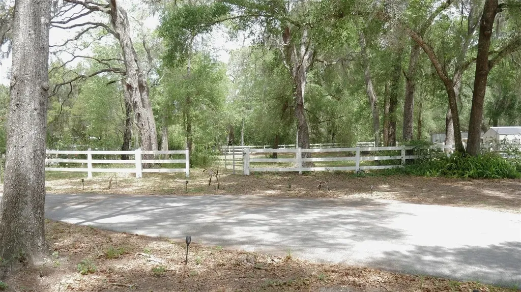 17622 Caufield Road Spring Hill FL 34610