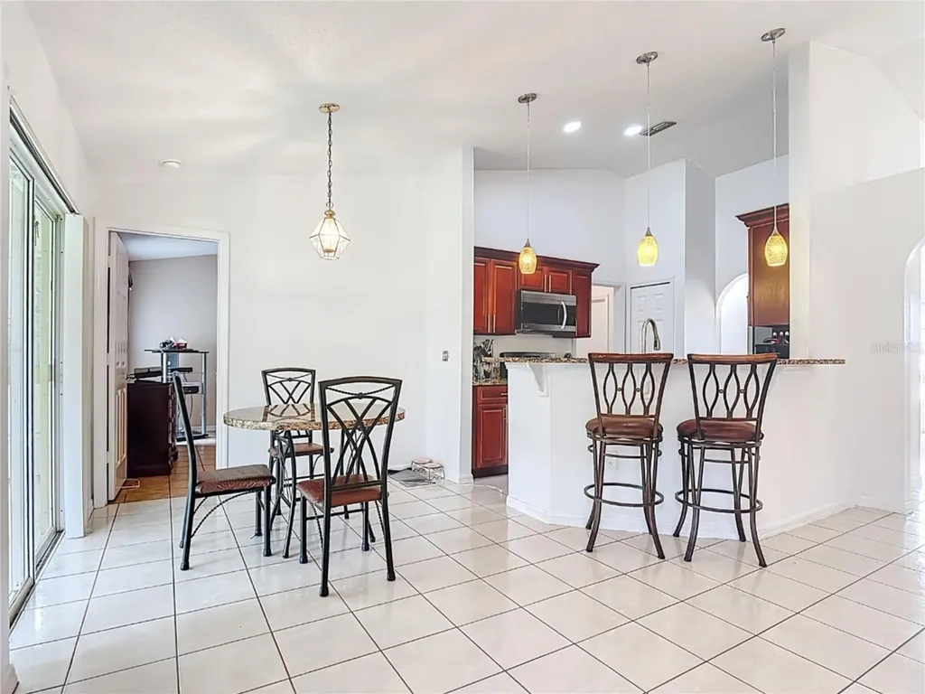 972 Cambridge Court Kissimmee FL 34758