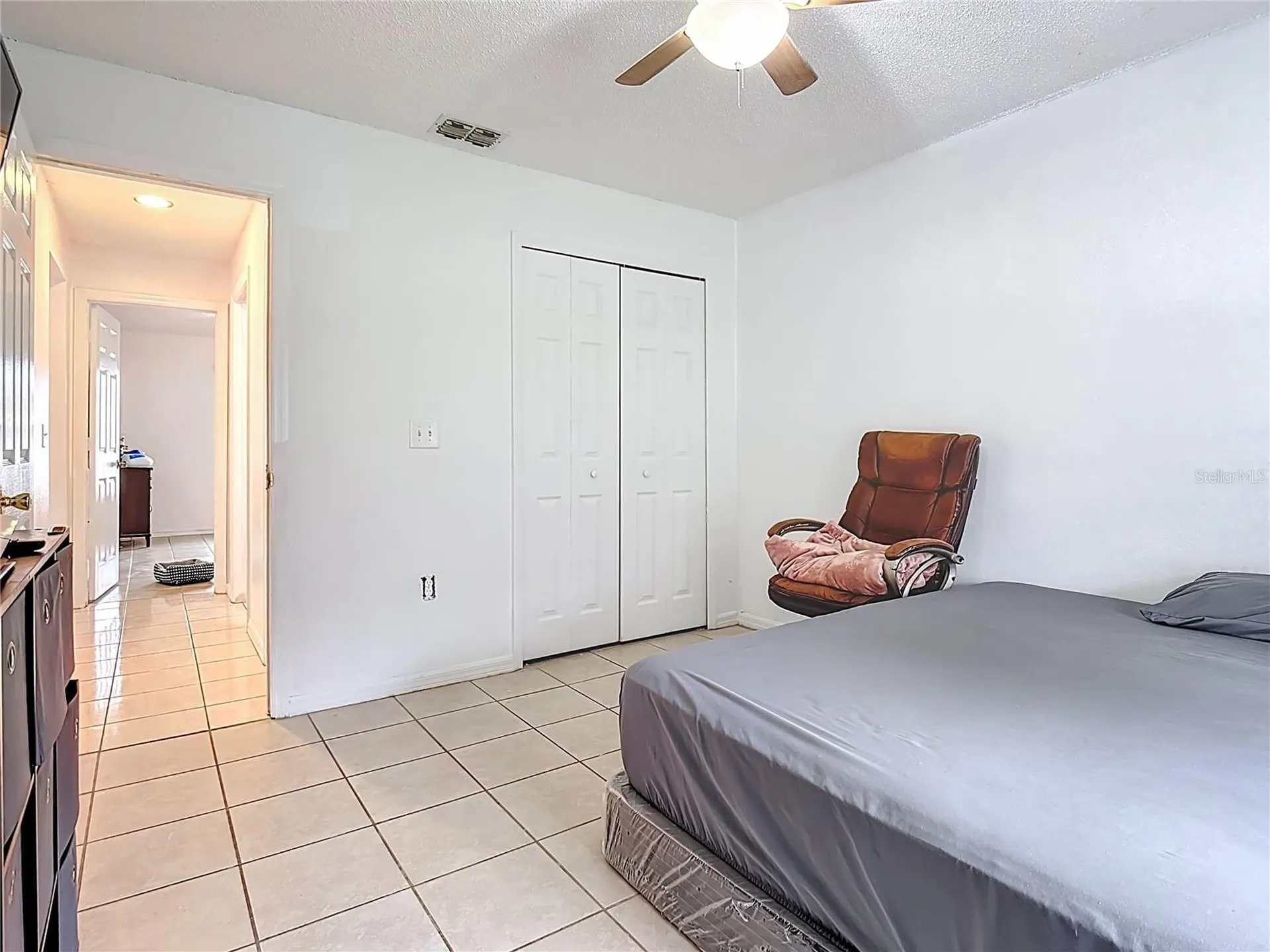 972 Cambridge Court Kissimmee FL 34758