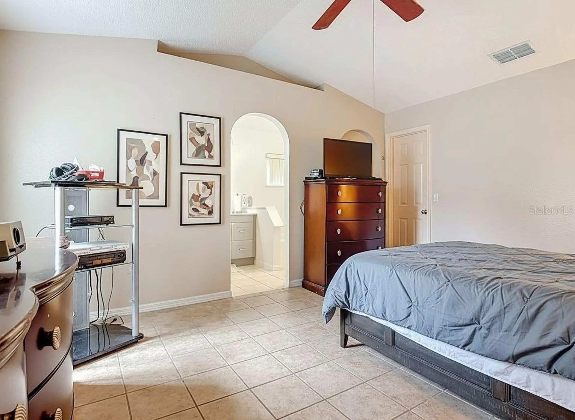 972 Cambridge Court Kissimmee FL 34758