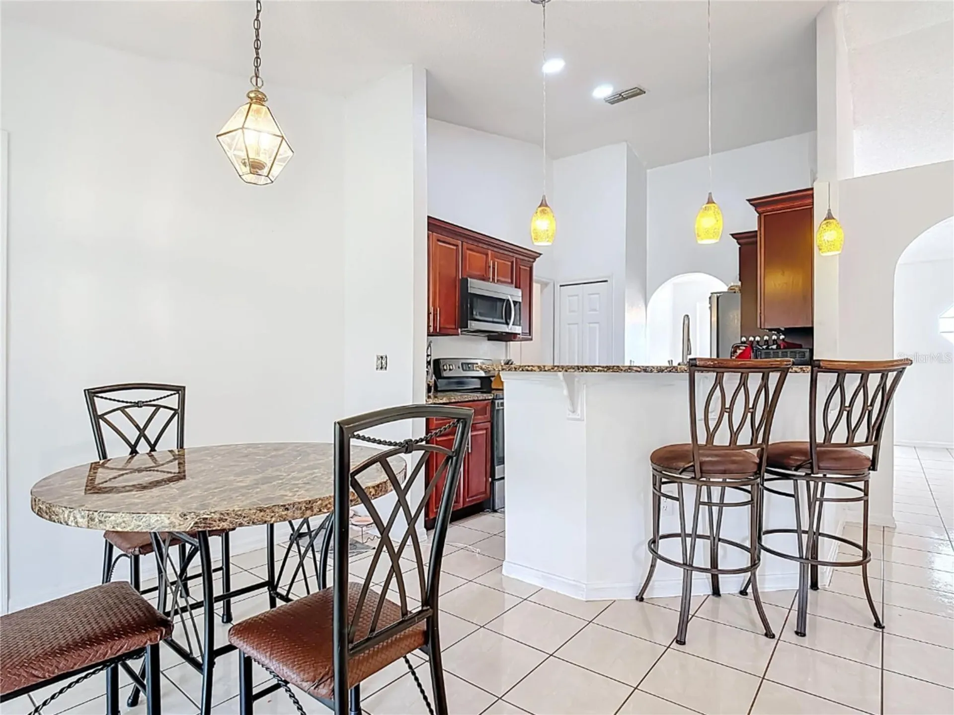 972 Cambridge Court Kissimmee FL 34758