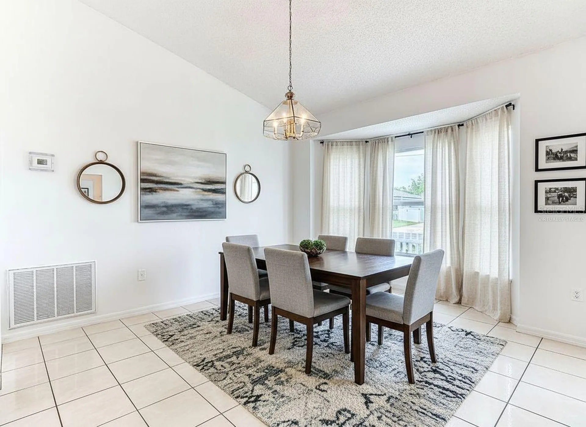 972 Cambridge Court Kissimmee FL 34758