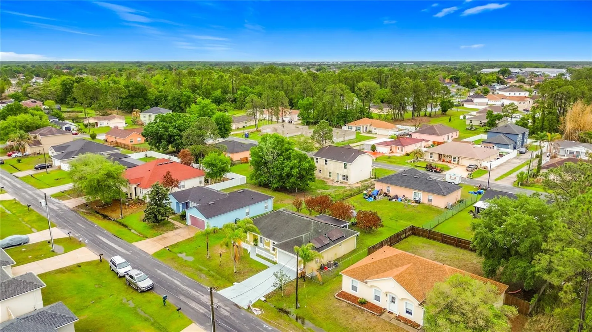 972 Cambridge Court Kissimmee FL 34758
