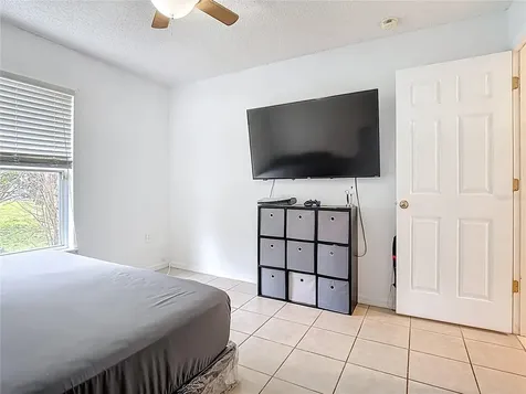 972 Cambridge Court Kissimmee FL 34758