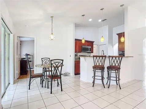 972 Cambridge Court Kissimmee FL 34758