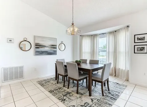 972 Cambridge Court Kissimmee FL 34758