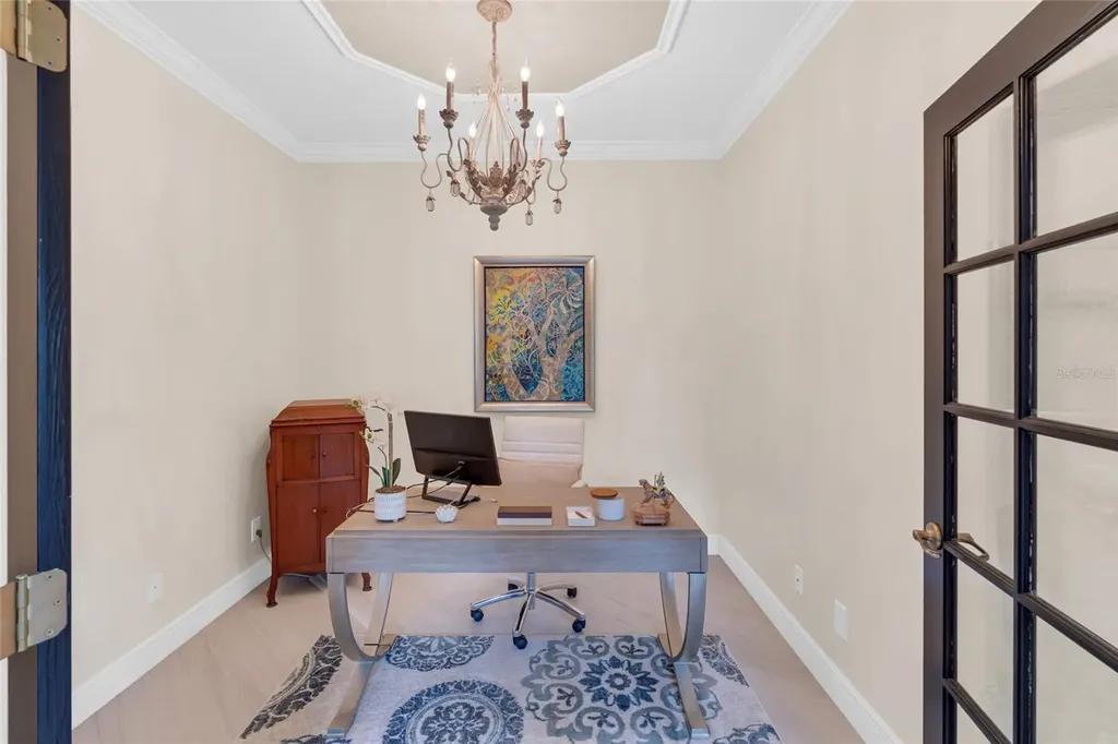 8204 Villa Grande Court Sarasota FL 34243