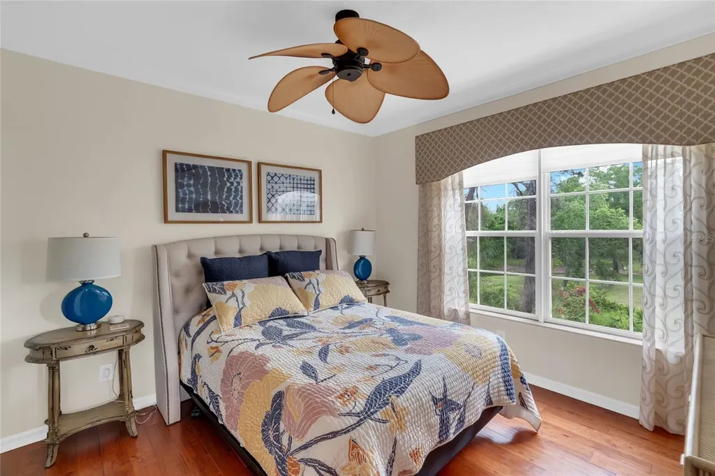 8204 Villa Grande Court Sarasota FL 34243