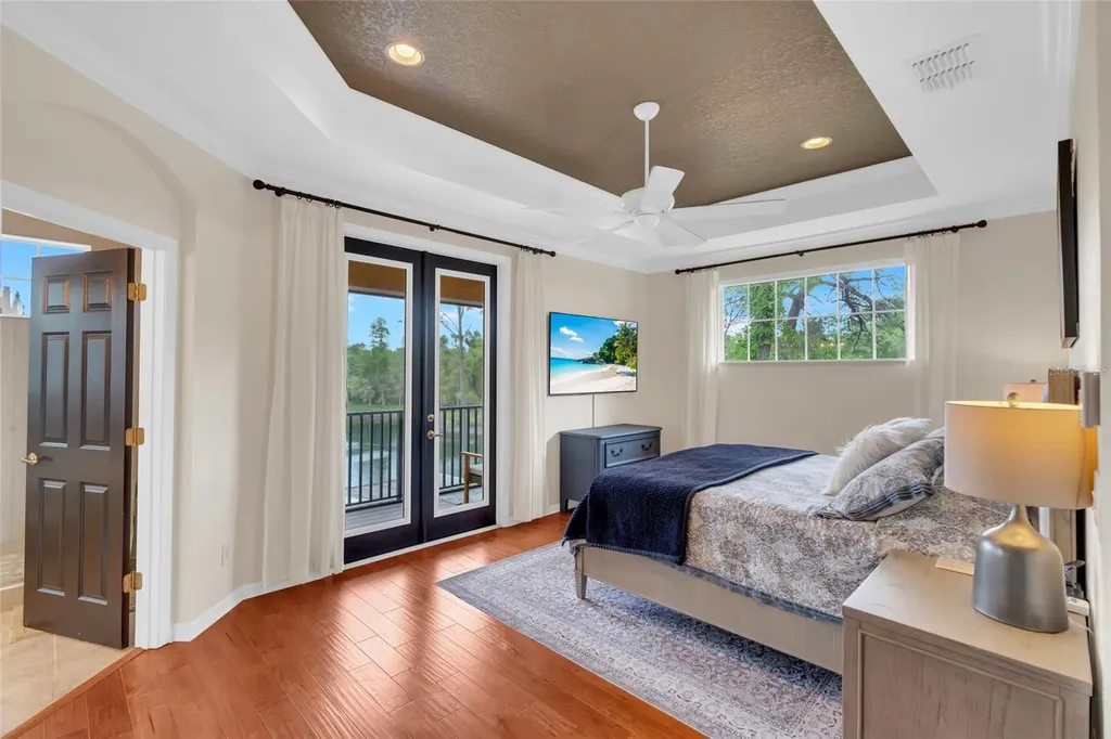 8204 Villa Grande Court Sarasota FL 34243