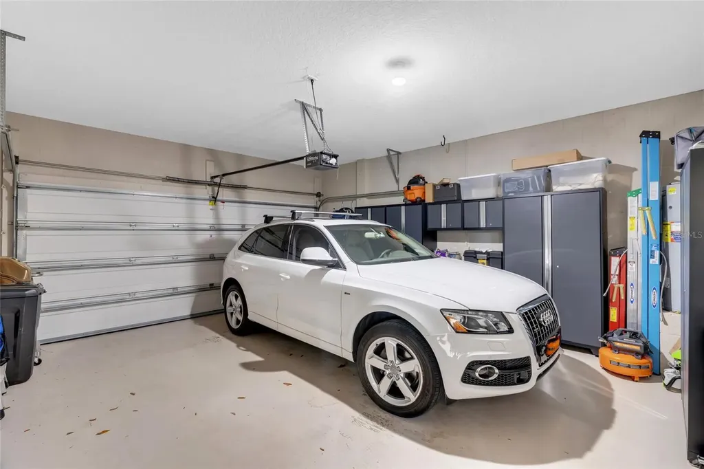 8204 Villa Grande Court Sarasota FL 34243