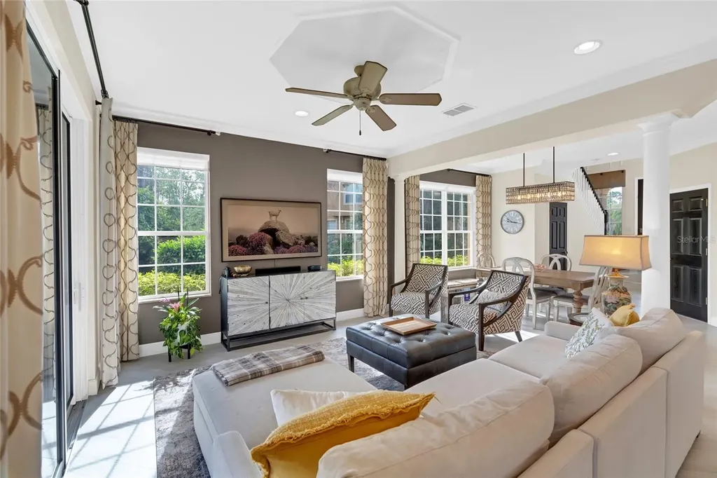 8204 Villa Grande Court Sarasota FL 34243