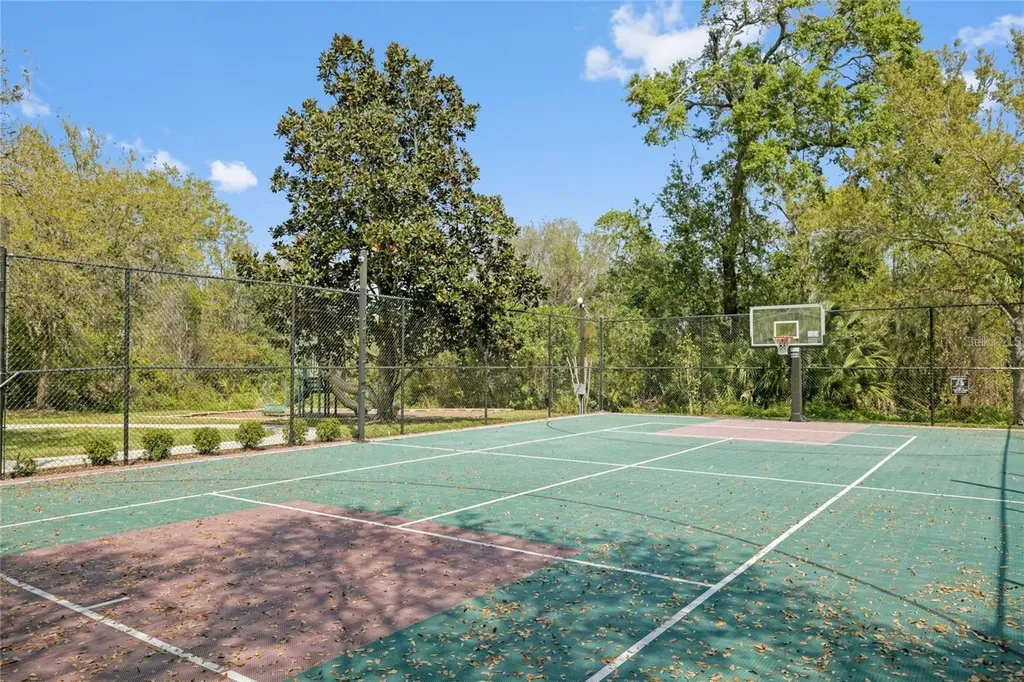 8204 Villa Grande Court Sarasota FL 34243