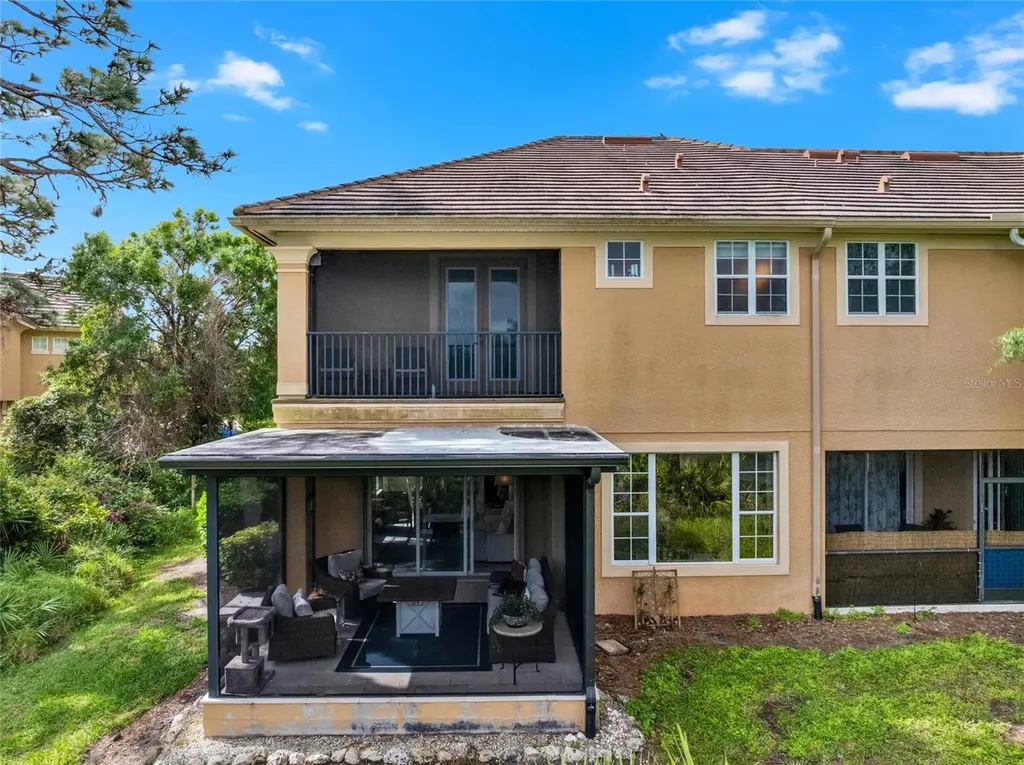 8204 Villa Grande Court Sarasota FL 34243