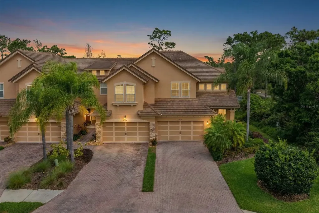 8204 Villa Grande Court Sarasota FL 34243