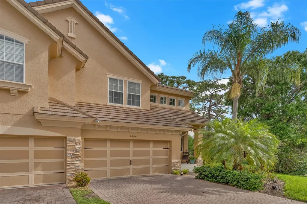 8204 Villa Grande Court Sarasota FL 34243