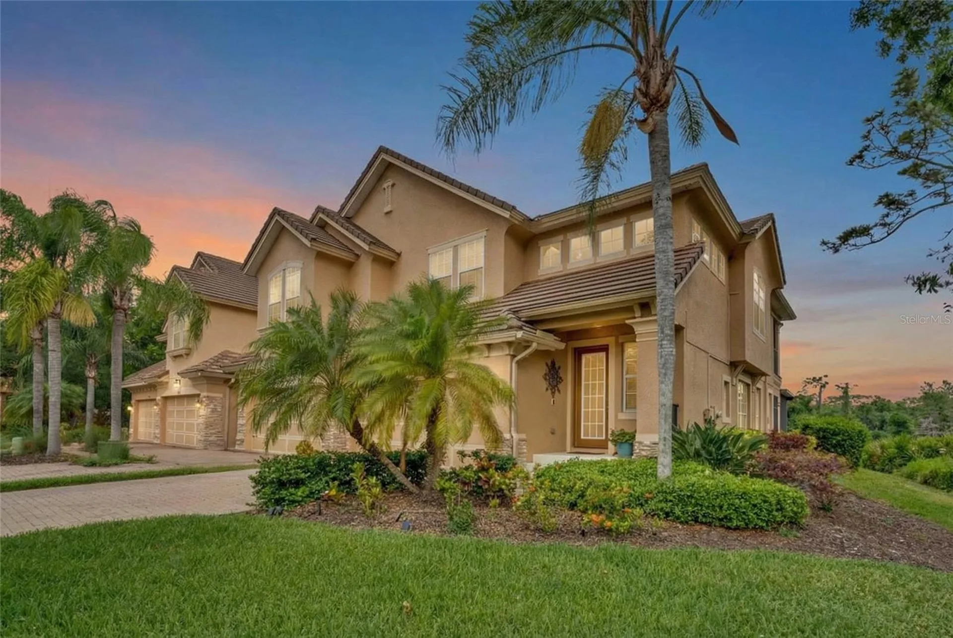 8204 Villa Grande Court Sarasota FL 34243