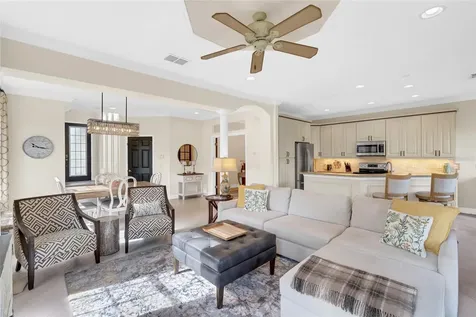 8204 Villa Grande Court Sarasota FL 34243