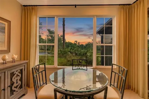 8204 Villa Grande Court Sarasota FL 34243