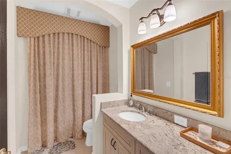 8204 Villa Grande Court Sarasota FL 34243