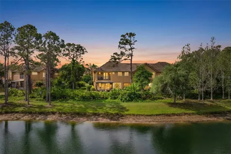 8204 Villa Grande Court Sarasota FL 34243