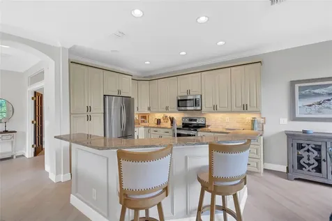 8204 Villa Grande Court Sarasota FL 34243