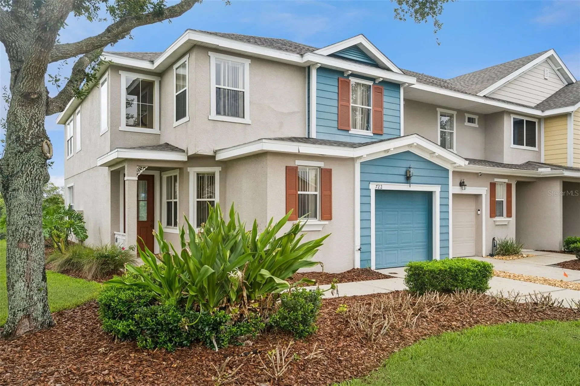 722 Chacall Loop Mount Dora FL 32757