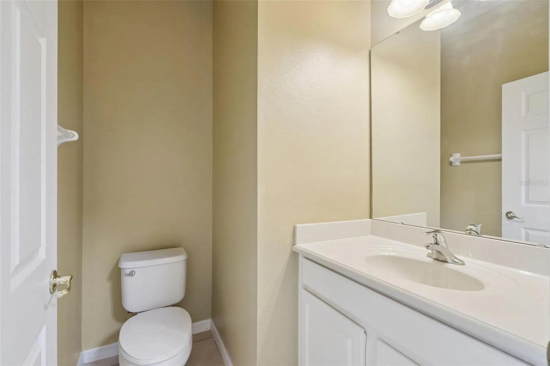 722 Chacall Loop Mount Dora FL 32757