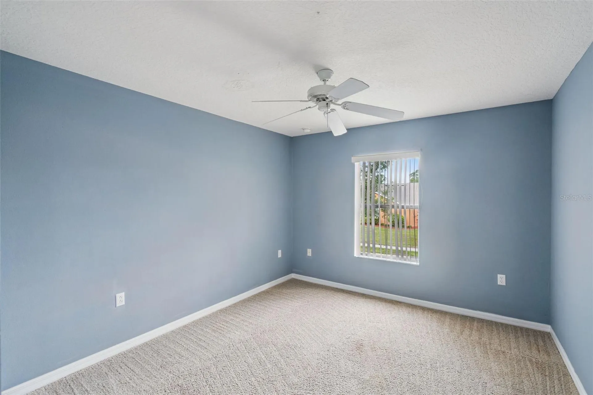 722 Chacall Loop Mount Dora FL 32757
