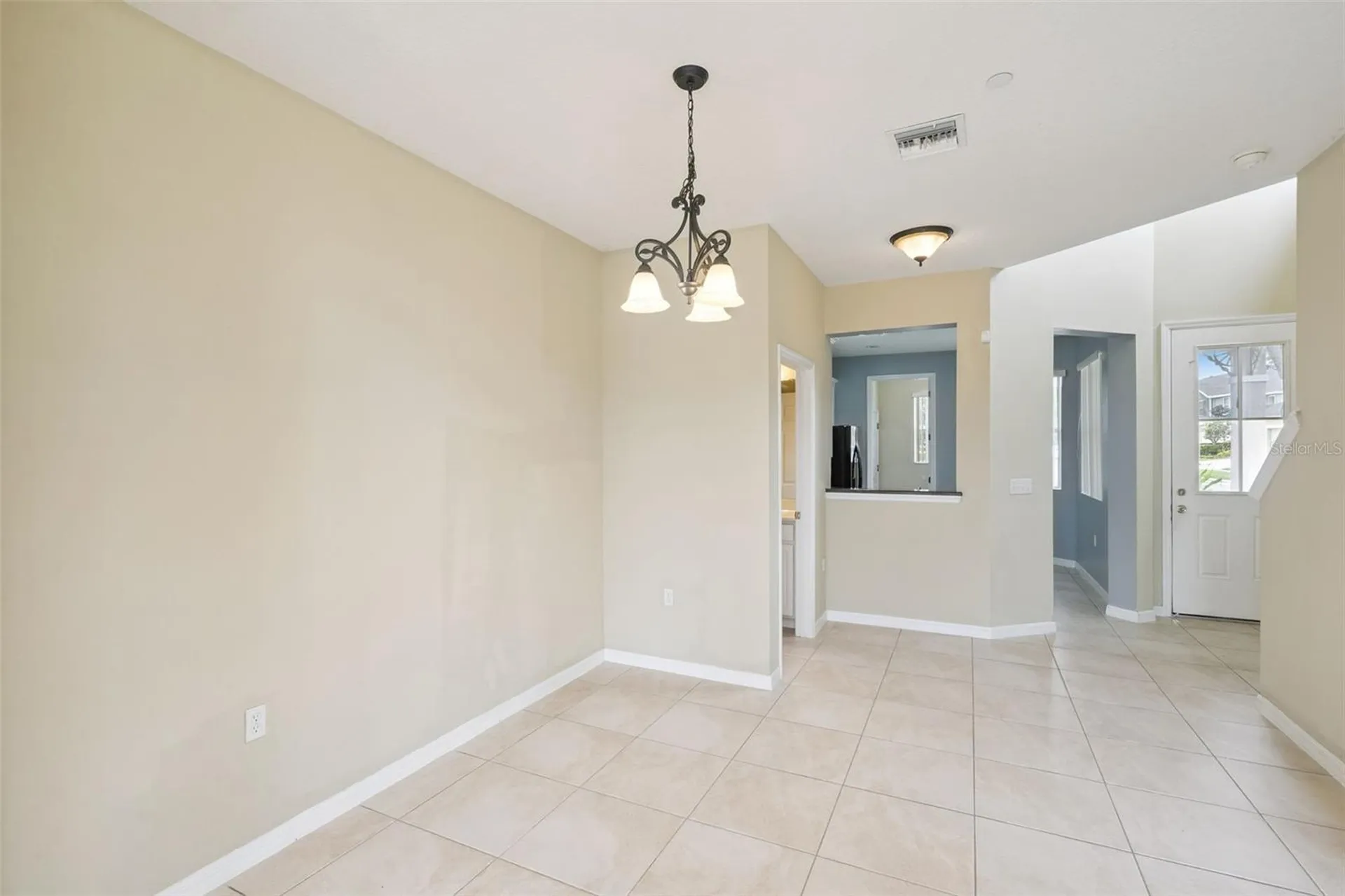 722 Chacall Loop Mount Dora FL 32757