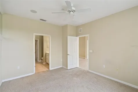 722 Chacall Loop Mount Dora FL 32757