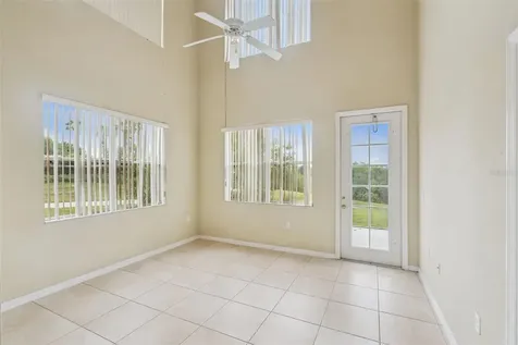 722 Chacall Loop Mount Dora FL 32757