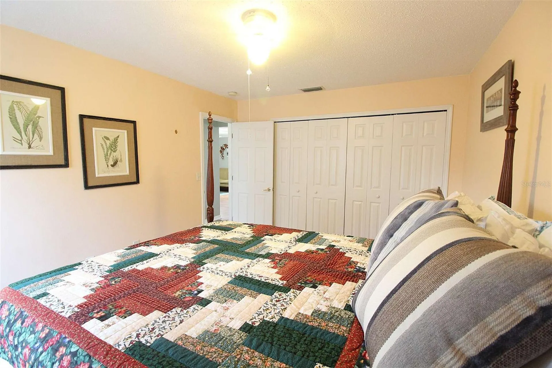 1959 Toucan Way Sarasota FL 34232